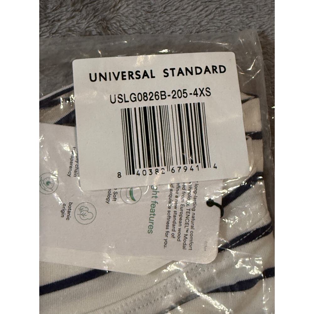 2/$30 NEW Universal Standard Size (00-0) Striped White Navy Blue Blouse Causal - Picture 5 of 10
